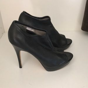 Via spiga soft leather bootie